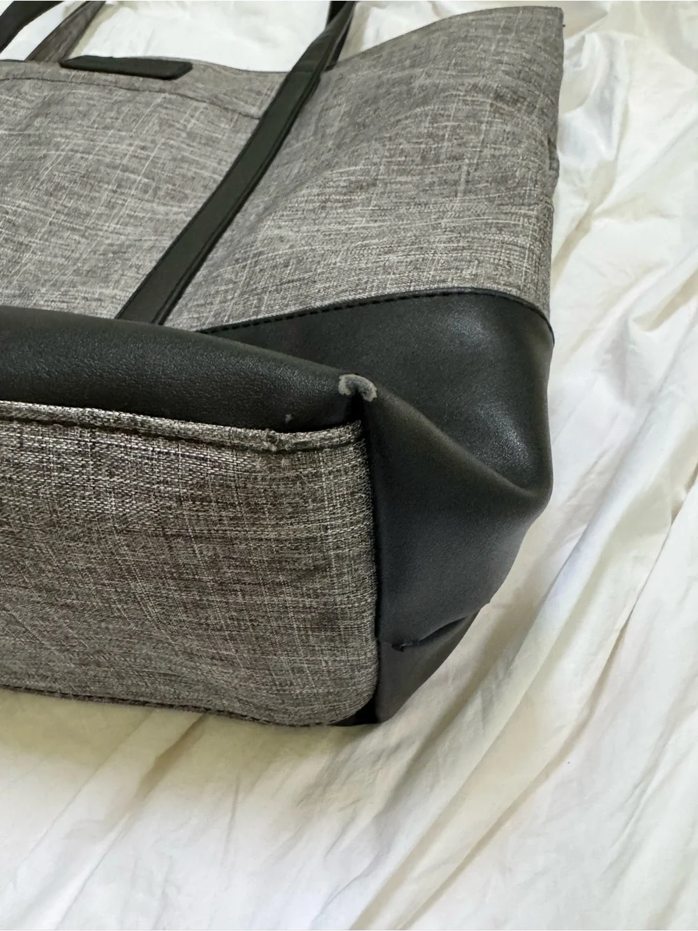 Sunny Snowy Gray Tote Bag for Men with Black Trim